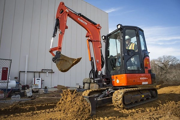 Kubota KX033-4