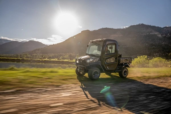 Kubota RTV-X CAB