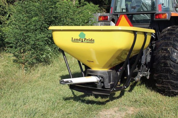 Land Pride PFS Series Spreaders