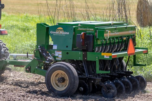 Great Plains 606NT End Wheel No-Till Drill