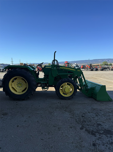 2011 John Deere 5075E Utility Tractor